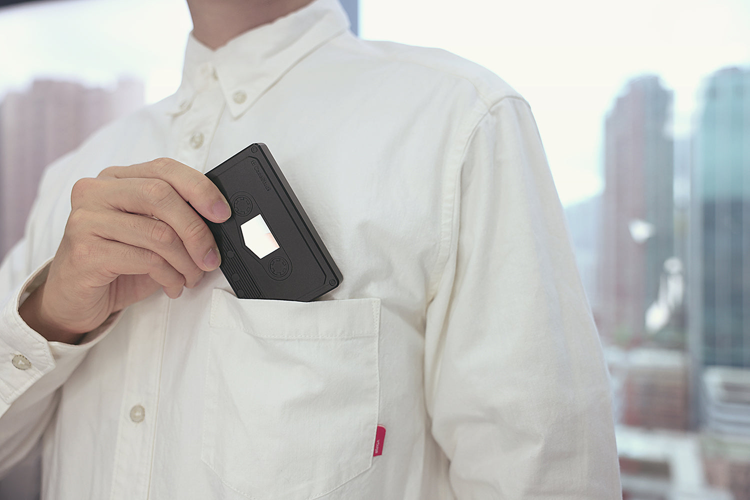 Casestudi Flashtape Power Bank: Compact and portable, easily fits into a shirt pocket, perfect for work, travel, and on-the-go charging anytime, anywhere.