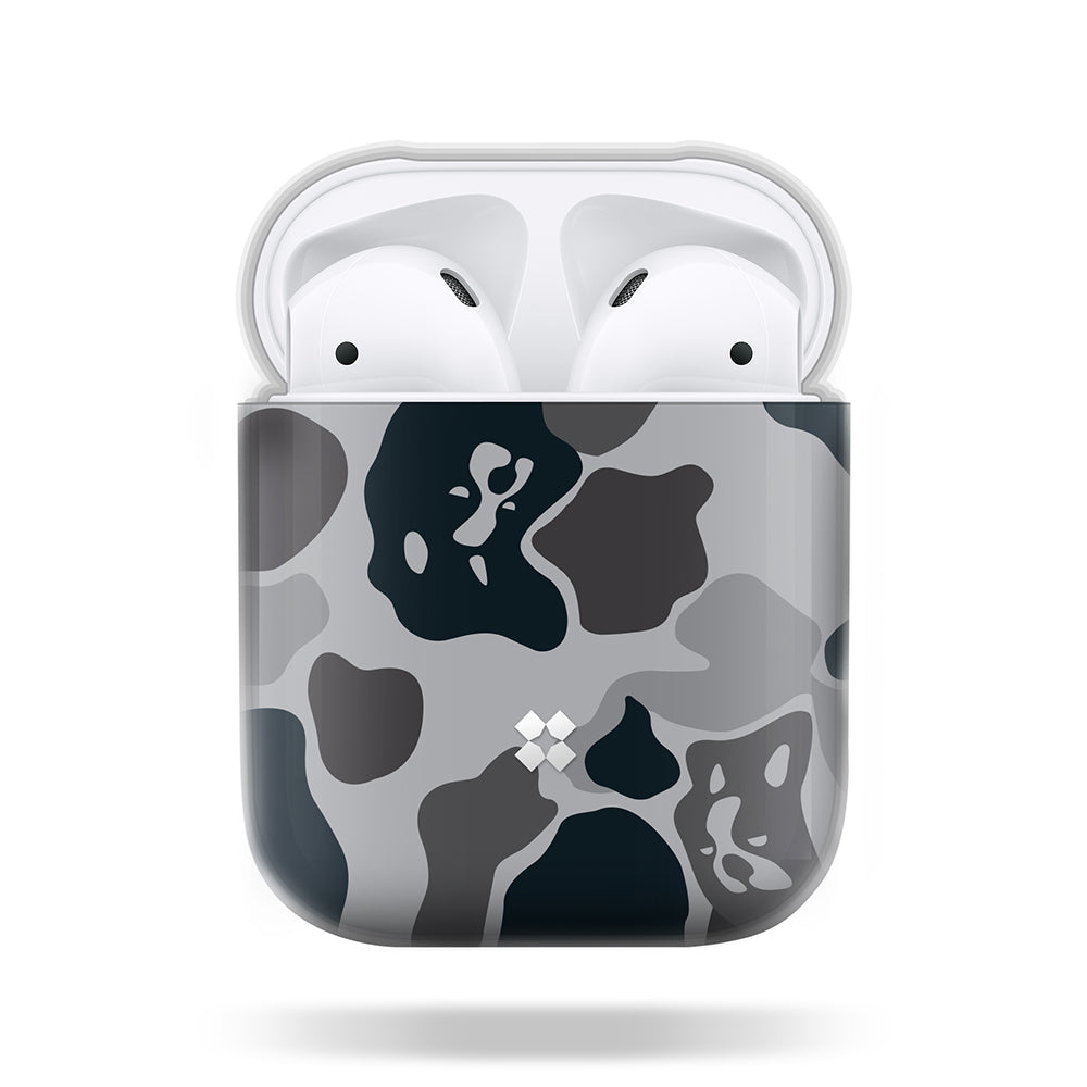 CASESTUDI X SOCCER JUNKY AIRPODS ケース: FCSJ ダックハント ブラック