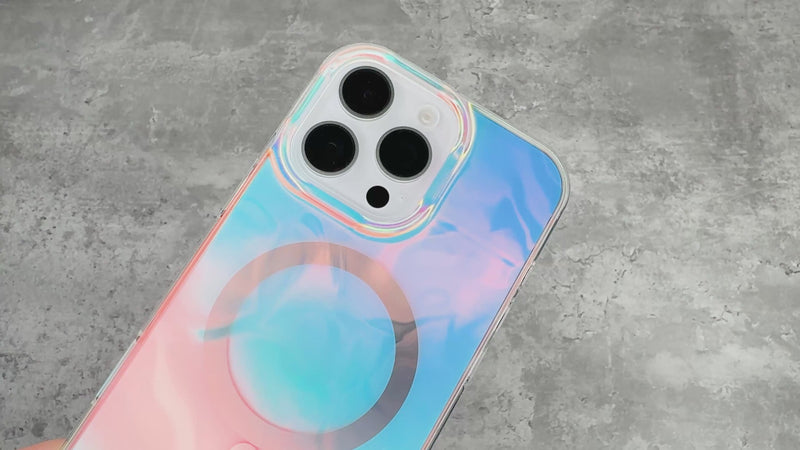 Casestudi Gala 保護殼適用於 iPhone 16 / 16 Pro 系列，完美結合低調優雅與現代設計感。絲綢般的波浪紋理在光線下閃耀變色，增添一份獨特的細緻魅力。輕盈且堅固，提供穩固保護，同時支援 MagSafe 功能。Casestudi 將時尚與實用性融於一身，為您帶來非凡的使用體驗。