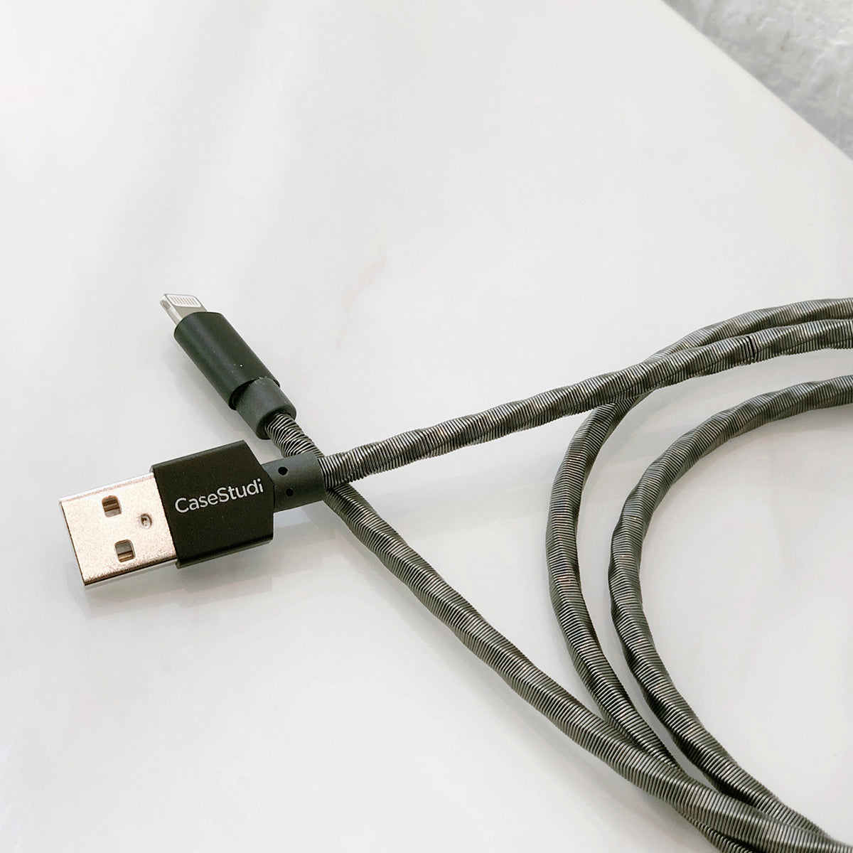 LIGHTNING CABLE: COMBAT BLACK