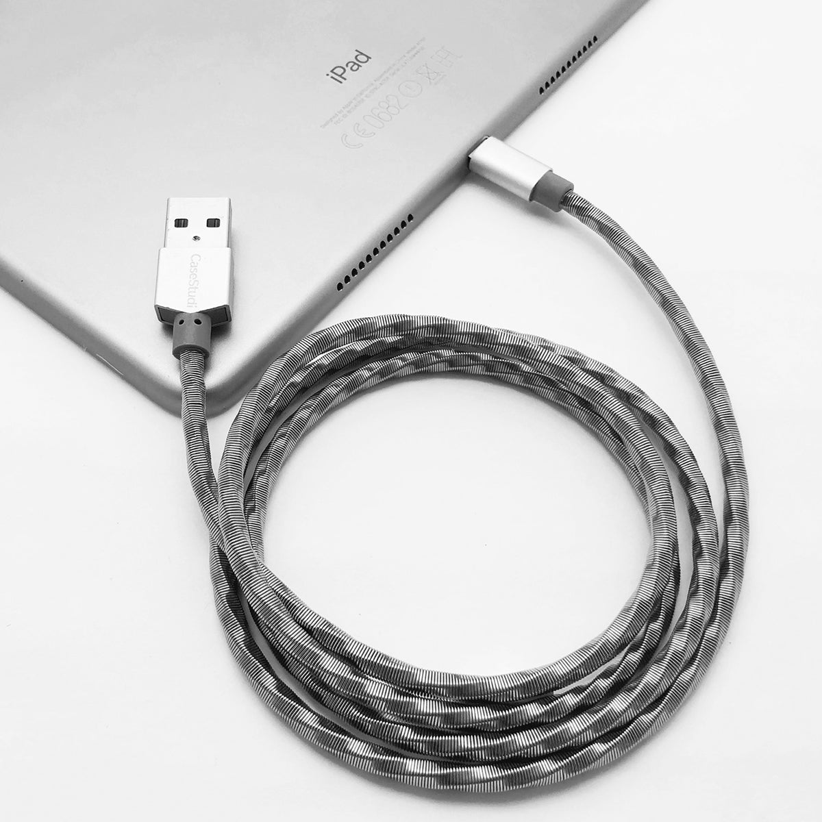 LIGHTNING CABLE: COMBAT SILVER